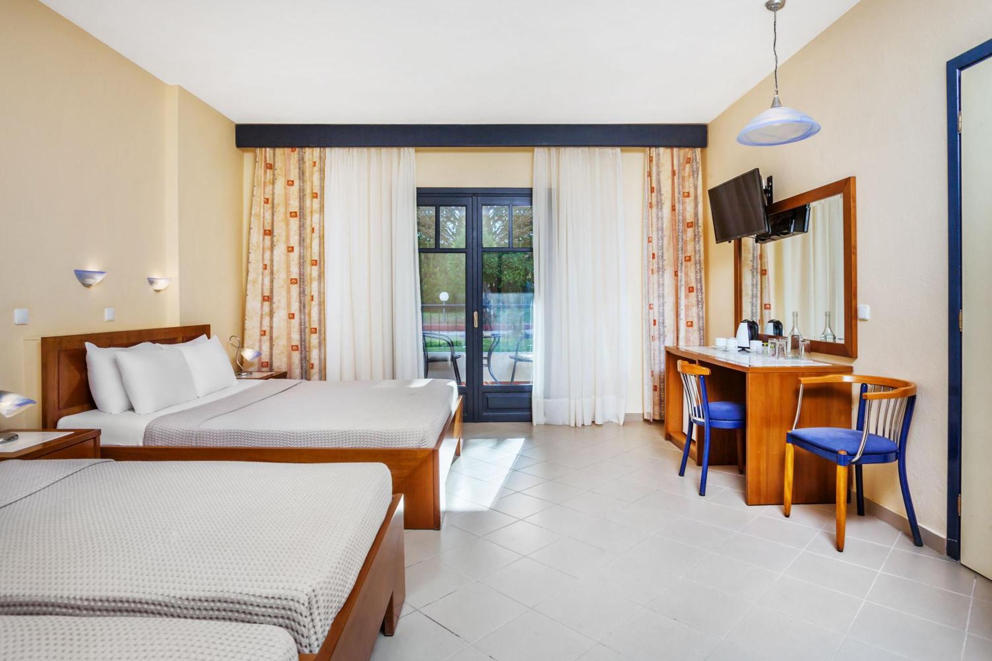 Atrium Otel